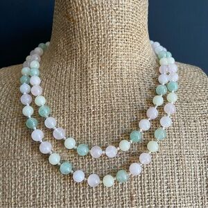 Elegant natural gemstone Beaded Necklace.